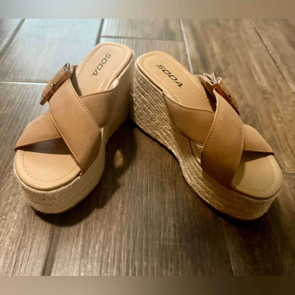 Soda Women's Tan Platform Wedges